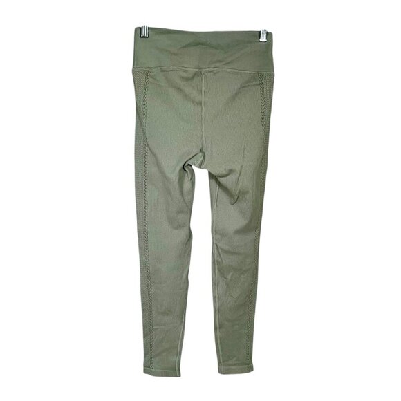 Aerie Offline Big Chill Seamless 7/8 Braided Ribbed Leggings Sz M Light Gray - Picture 4 of 10